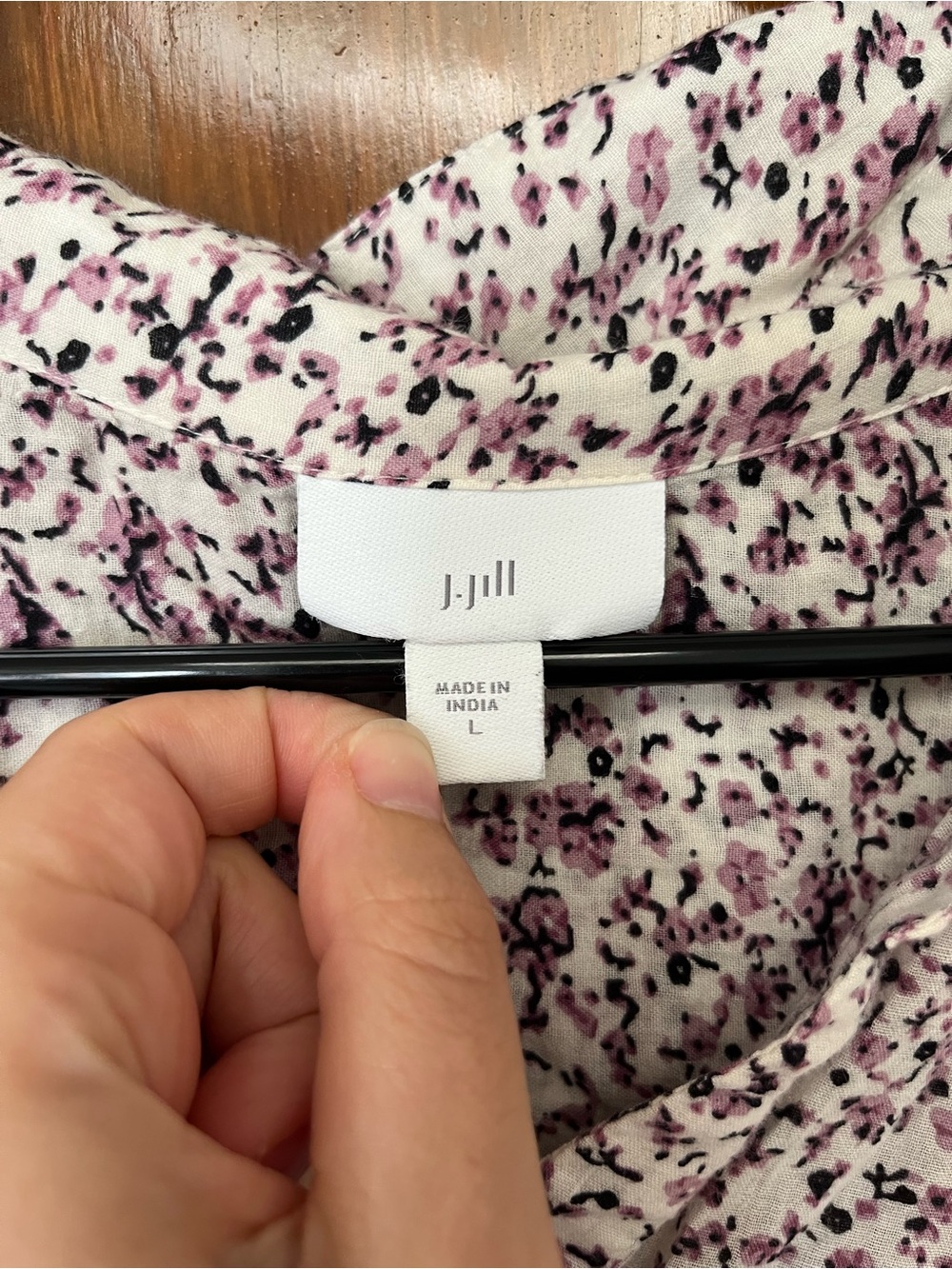 J.Jill Ditsy Floral Button-Up Blouse in White and Dusty Purple 100% Cotton - Picture 2 of 5